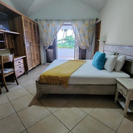 Hoteles Josefina Лас Теренас Екстериор снимка