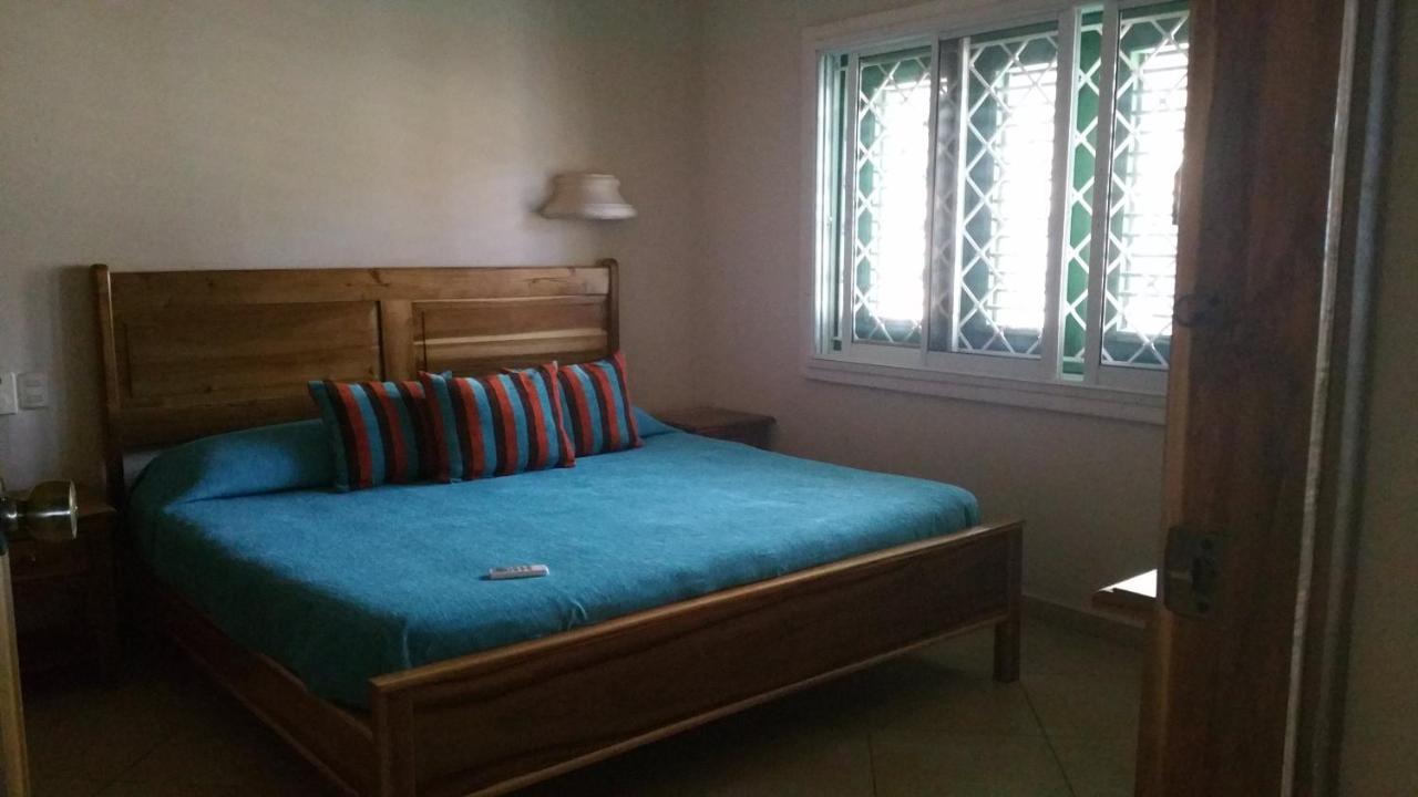Hoteles Josefina Лас Теренас Екстериор снимка