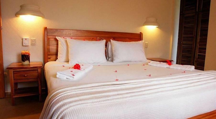 Hoteles Josefina Лас Теренас Екстериор снимка